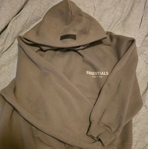 ESSENTIALS FEAR OF GOD  Desert Taupe Size Small